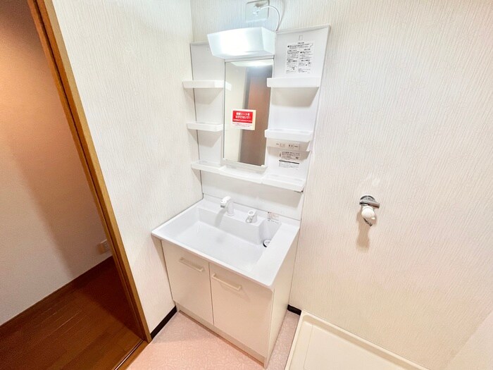 物件内観写真11　(洗面)