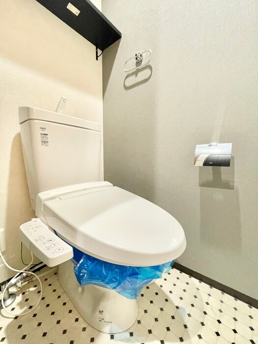 物件内観写真11　(トイレ)