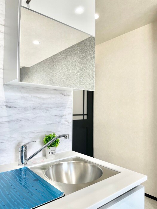 物件内観写真12　(洗面)