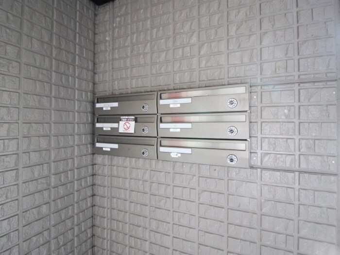 物件外観写真6　(建物設備)