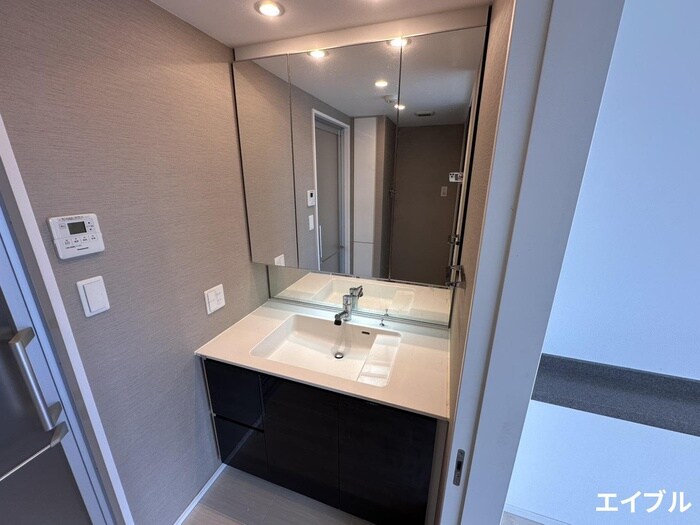 物件内観写真11　(洗面)