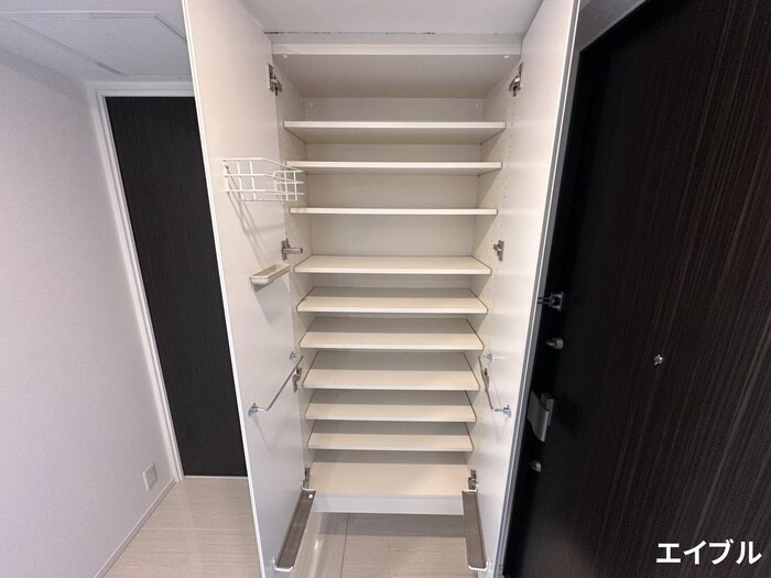 物件内観写真15　(靴箱)