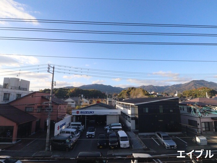 物件内観写真21　(室内からの展望)