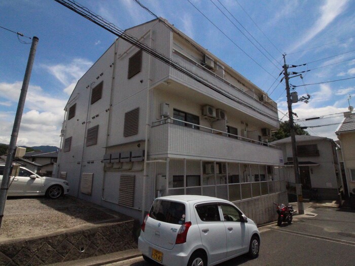 物件外観写真4　(外観写真)