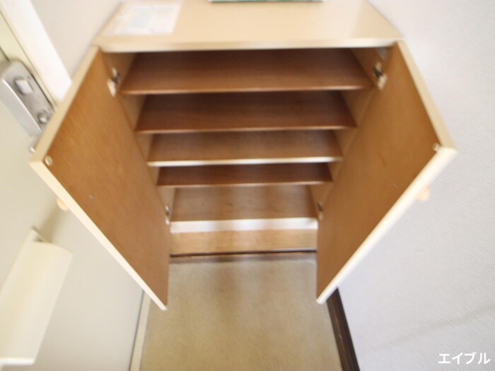 物件内観写真13　(靴箱)