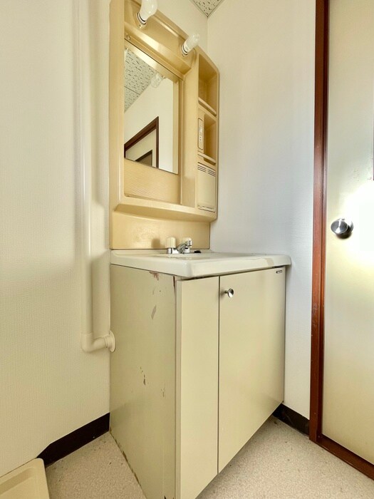 物件内観写真12　(洗面)