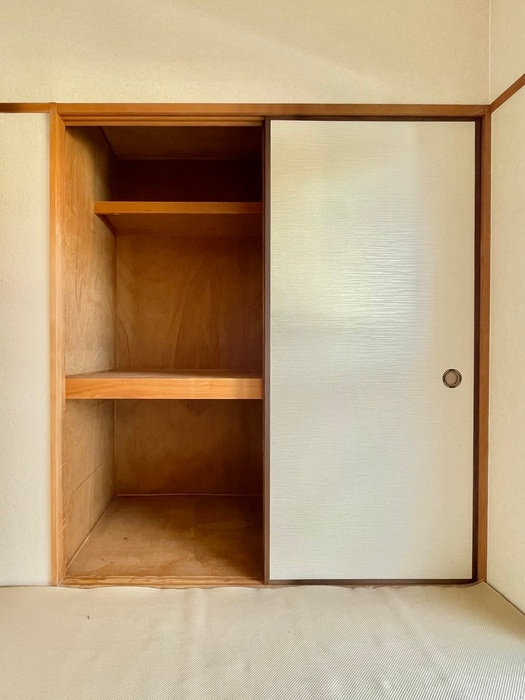 物件内観写真15　(収納)