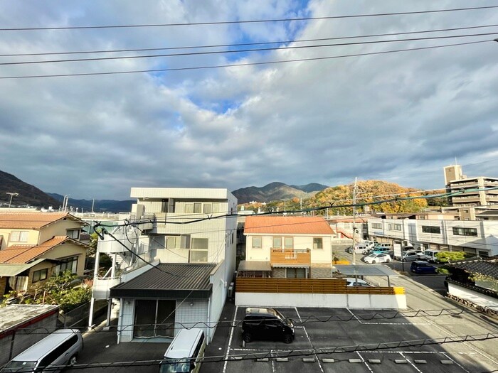 物件内観写真19　(室内からの展望)