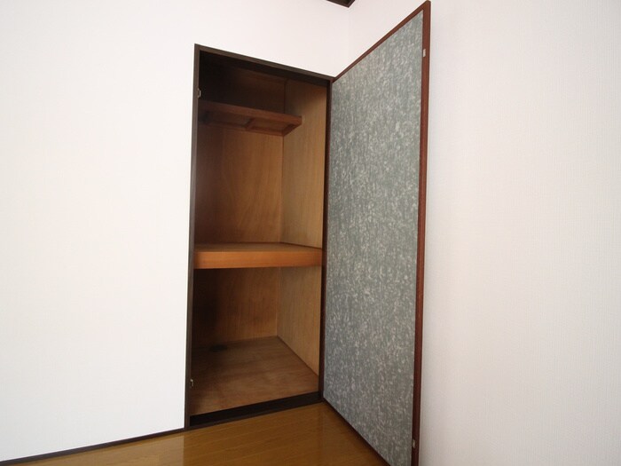 物件内観写真14　(収納)