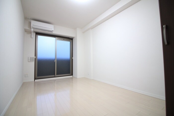 物件内観写真15　(室内からの展望)