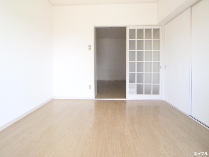 物件内観写真13　(居室)