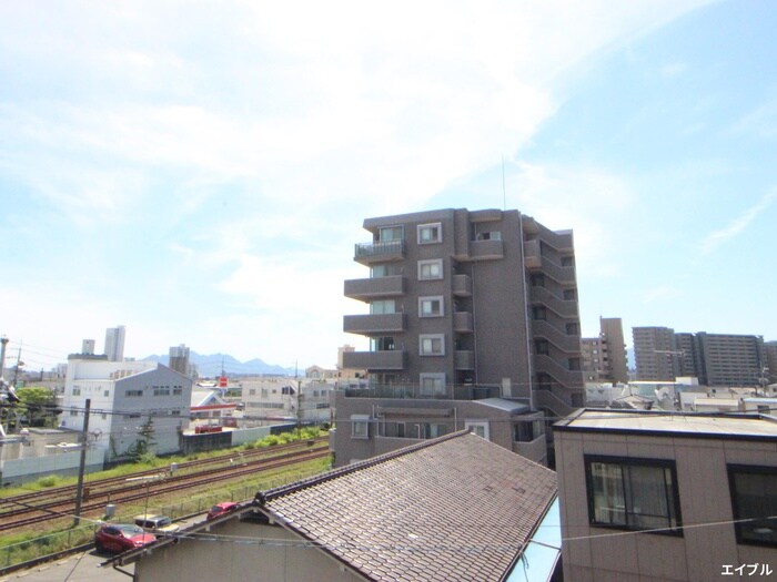 物件内観写真21　(室内からの展望)