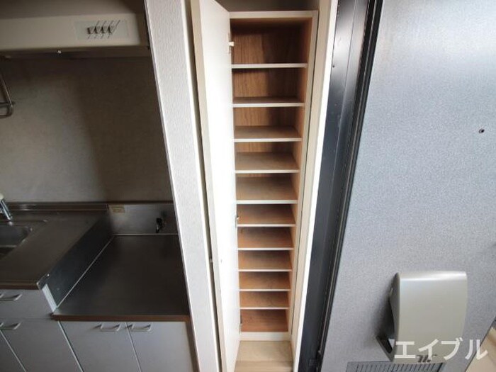物件内観写真16　(靴箱)
