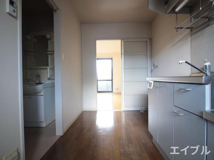 物件内観写真19　(廊下)