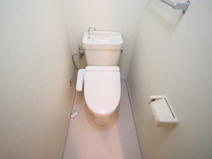 物件内観写真10　(トイレ)