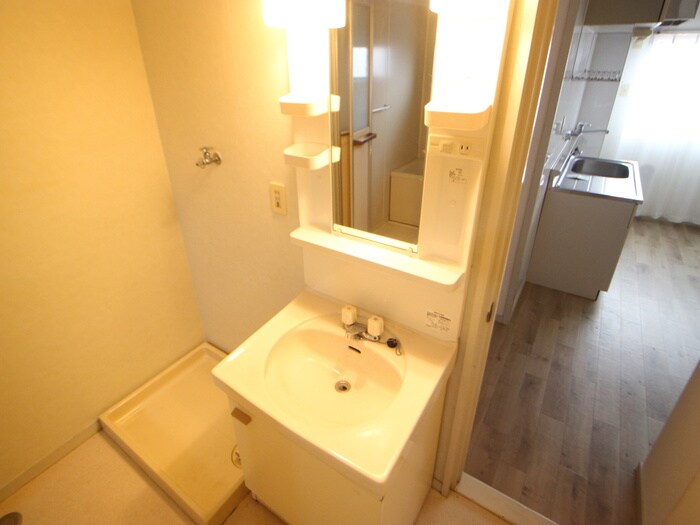 物件内観写真11　(洗面)