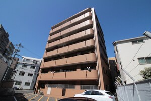 BAUHAUS千田町外観写真