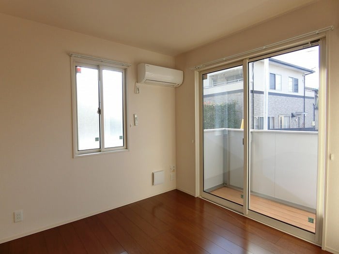 物件内観写真5　(居室)