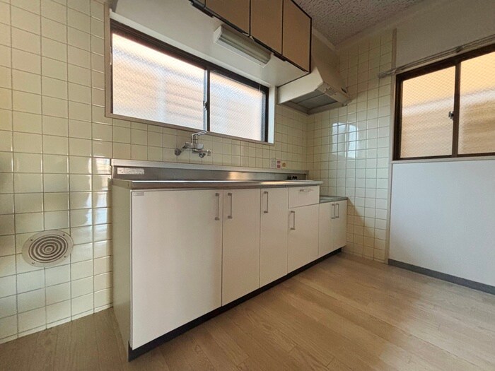 物件内観写真8　(キッチン)