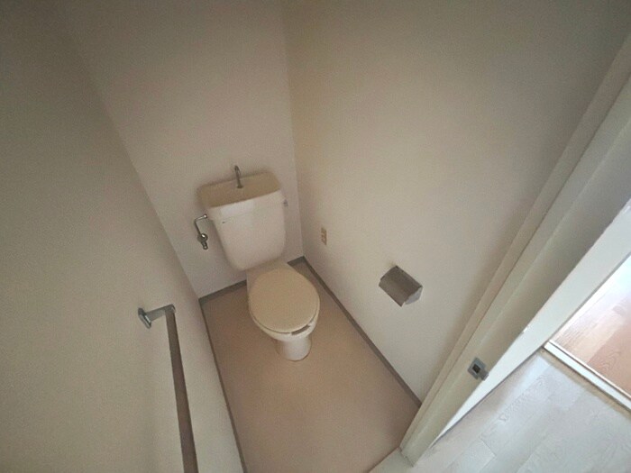 物件内観写真10　(トイレ)