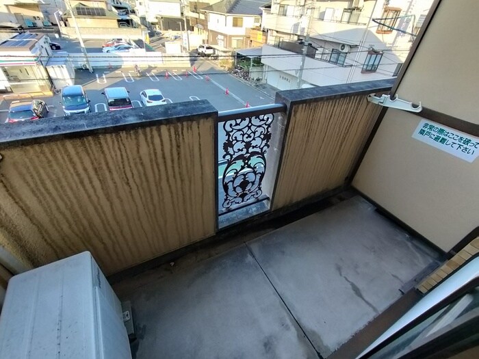 物件内観写真12　(ベランダ・バルコニー)