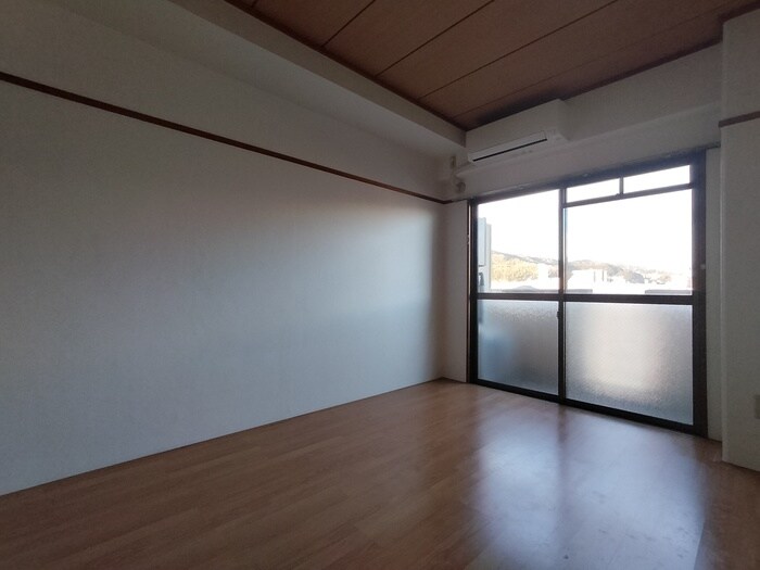 物件内観写真18　(居室)