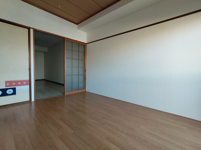 物件内観写真19　(居室)