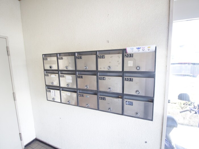 物件外観写真6　(建物設備)