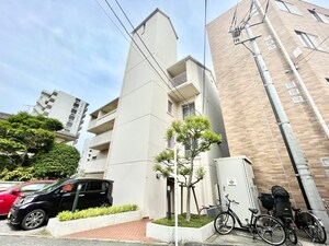 猫島ビル外観写真