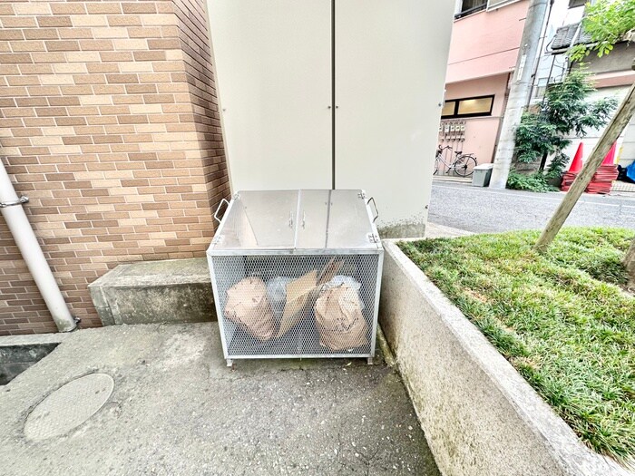 物件外観写真3　(建物設備)