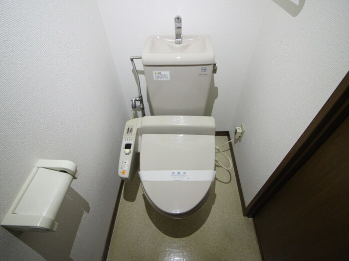 物件内観写真10　(トイレ)