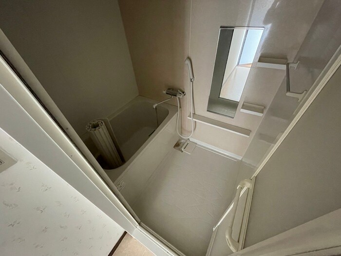 物件内観写真8　(バス／シャワールーム等)