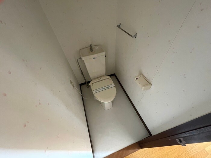 物件内観写真9　(トイレ)