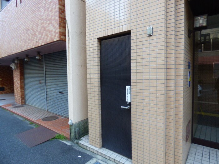 物件外観写真4　(建物設備)