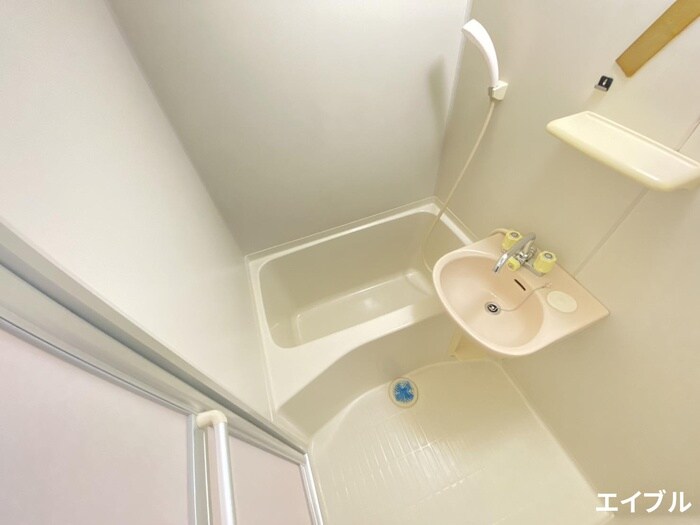 物件内観写真9　(バス／シャワールーム等)