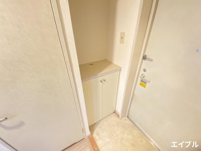 物件内観写真15　(靴箱)