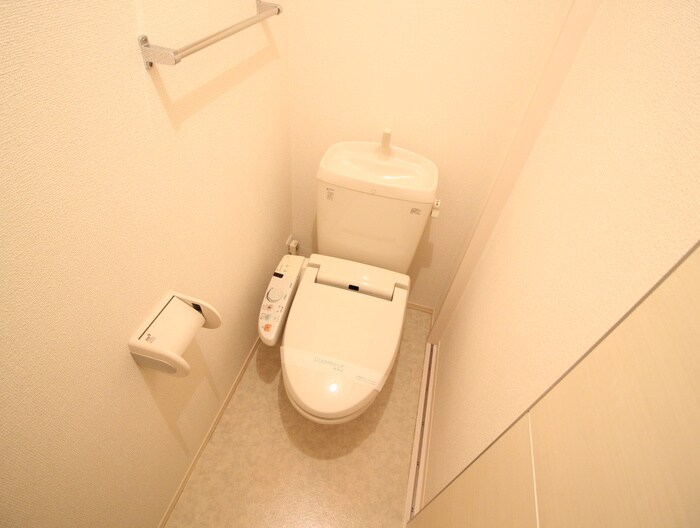 物件内観写真10　(トイレ)