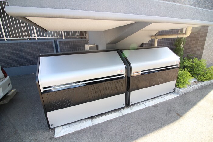 物件外観写真6　(建物設備)