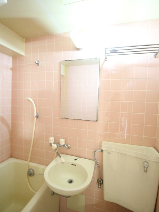 物件内観写真8　(洗面)