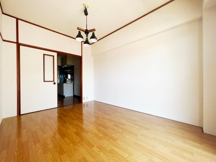 物件内観写真15　(居室)