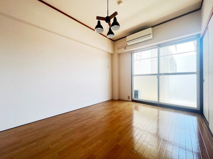 物件内観写真16　(居室)