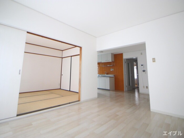 物件内観写真7　(居室)