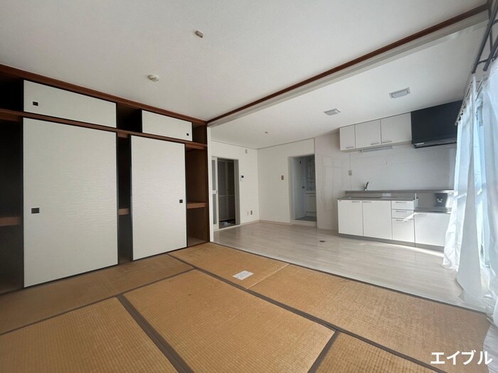 物件内観写真8　(居室)