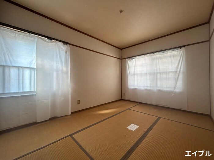 物件内観写真15　(居室)