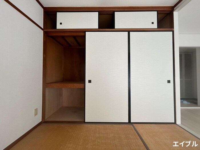 物件内観写真16　(収納)