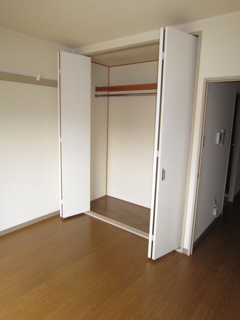 物件内観写真9　(収納)