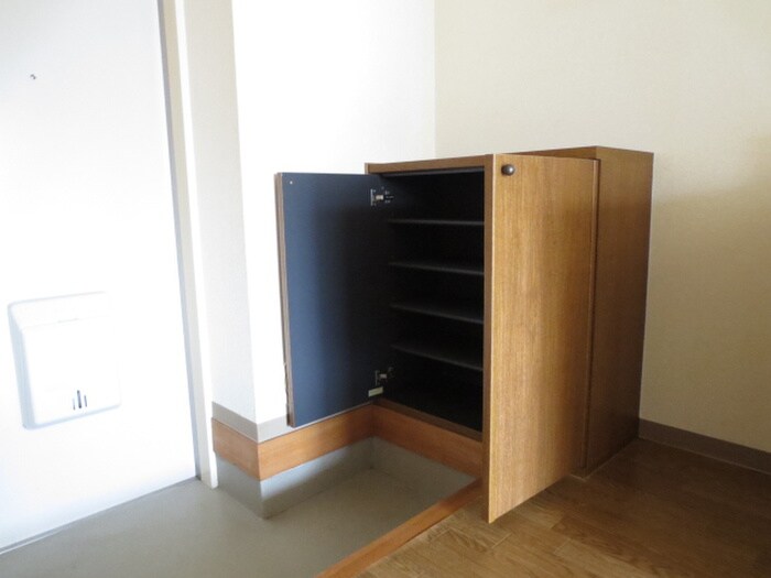 物件内観写真16　(靴箱)