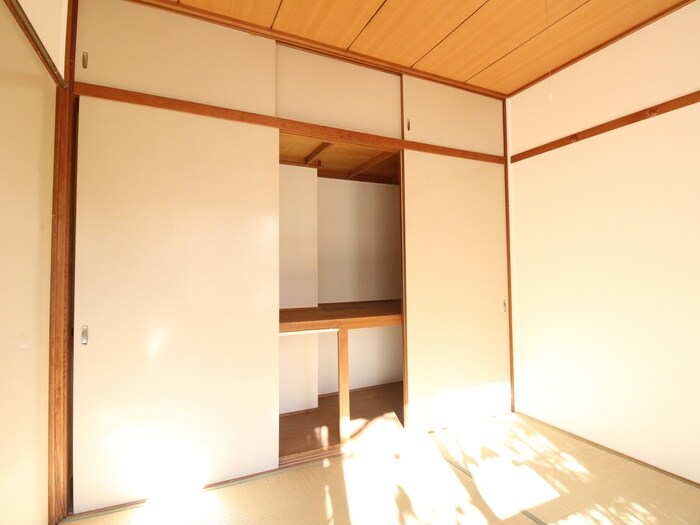 物件内観写真8　(収納)