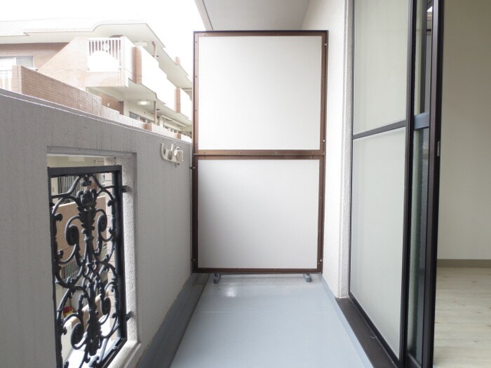 物件内観写真16　(ベランダ・バルコニー)