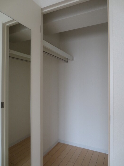 物件内観写真10　(収納)